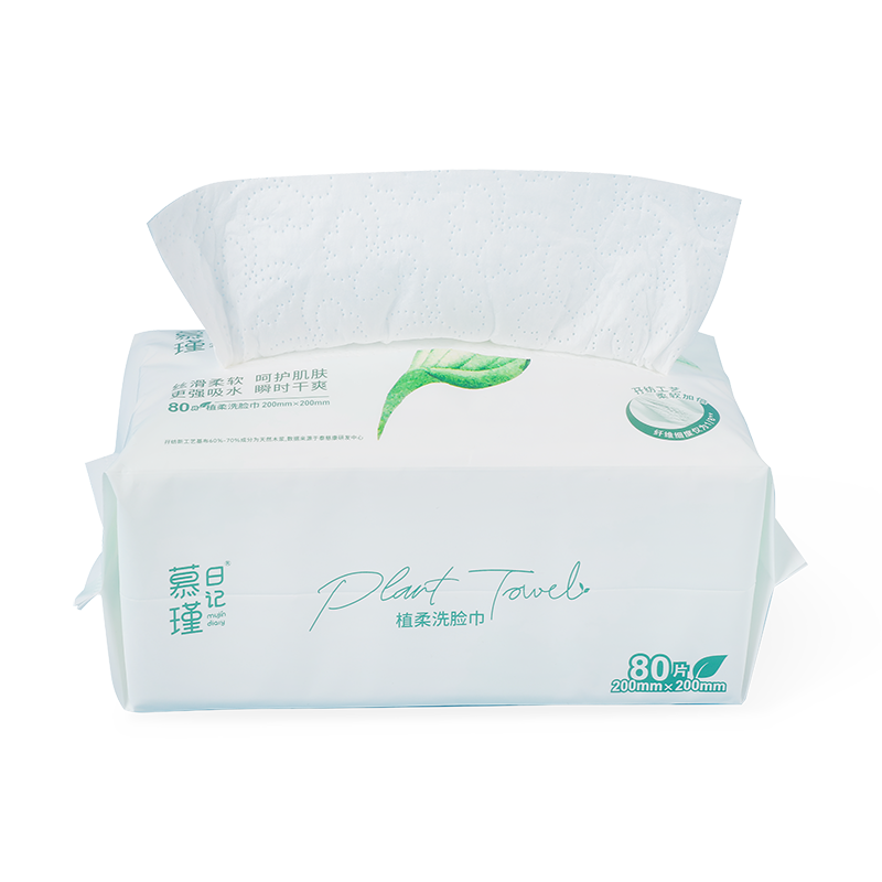 Pacáiste 60-Comhaireamh Wipes Uisce MPM In-bhithdhíghrádaithe Silky Bog Eco-Friendly Water